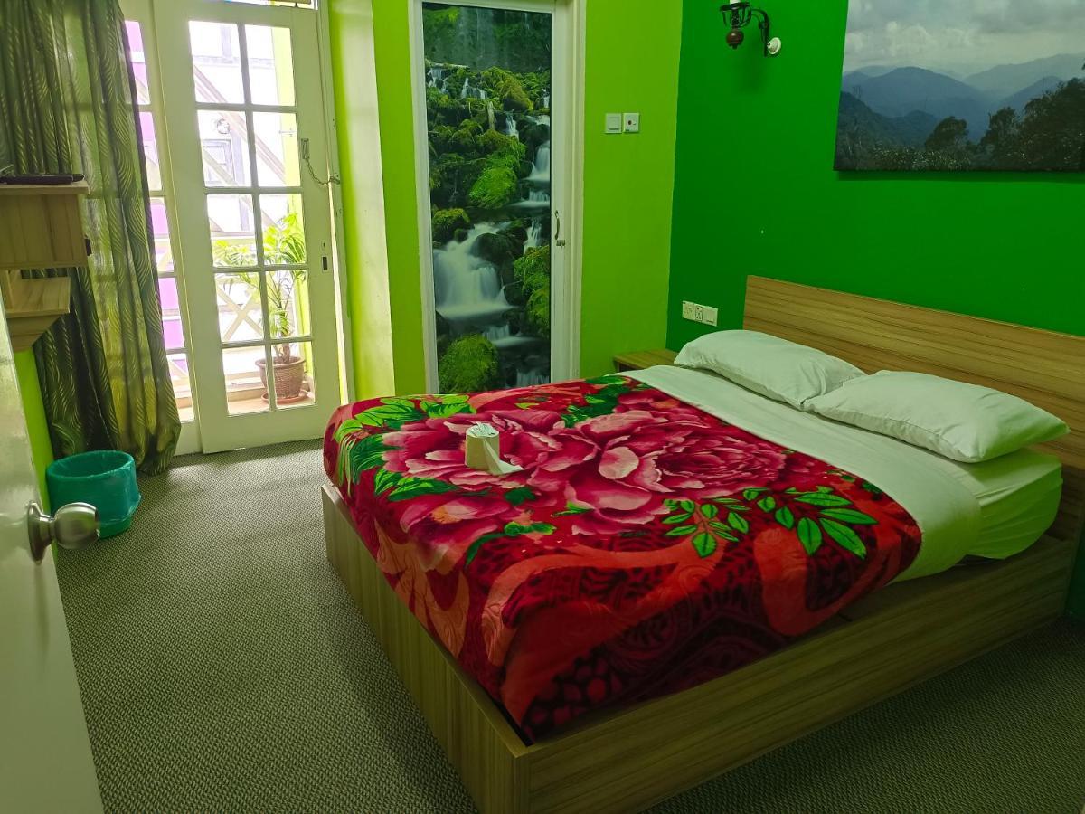 Ch Travellers Inn Tanah Rata Esterno foto